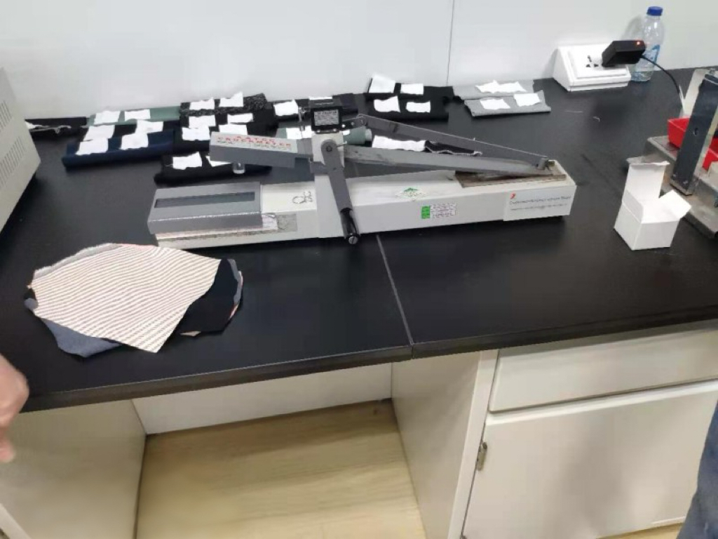 Rubbing Color Fastness Tester